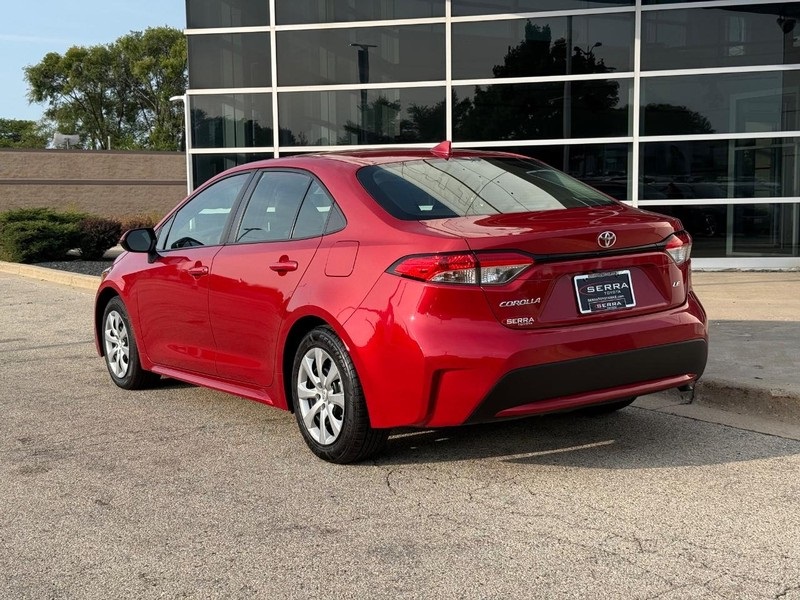 2020 Toyota Corolla LE photo 4