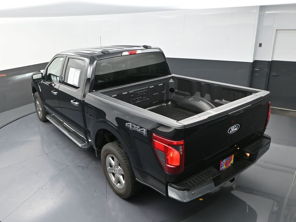 2024 Ford F-150 XLT photo 14