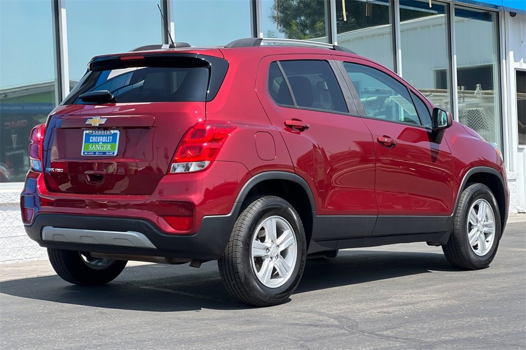 2022 Chevrolet Trax LT photo 3