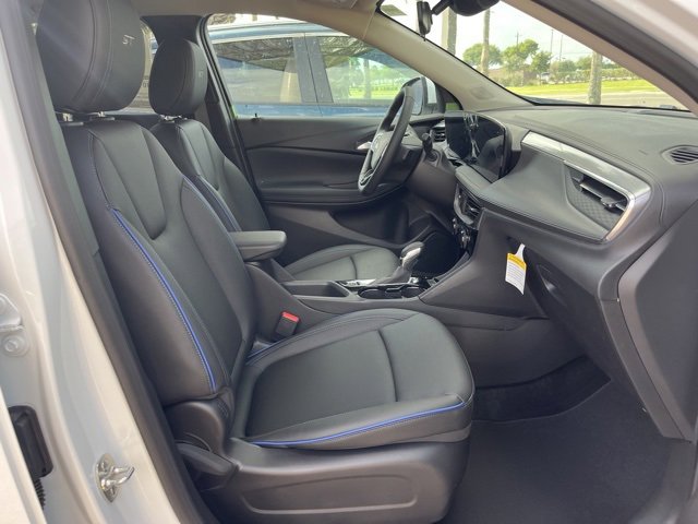 2026 Buick Encore GX Sport Touring photo 17