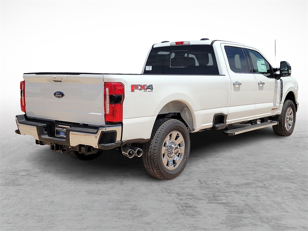2025 Ford F-350 photo 11