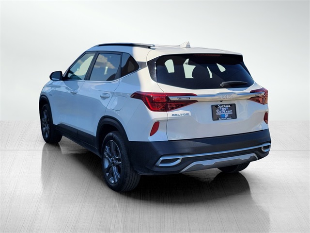 2023 Kia Seltos S photo 5