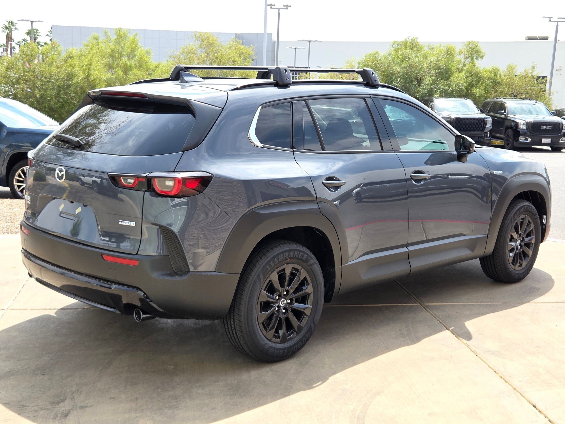 2025 Mazda CX-50 Premium photo 2