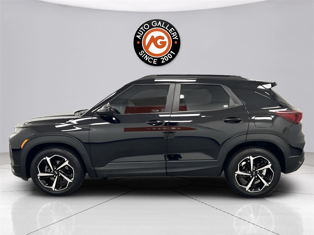 2022 Chevrolet Trailblazer RS photo 2