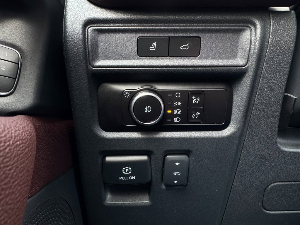 2023 Ford Expedition Limited photo 20