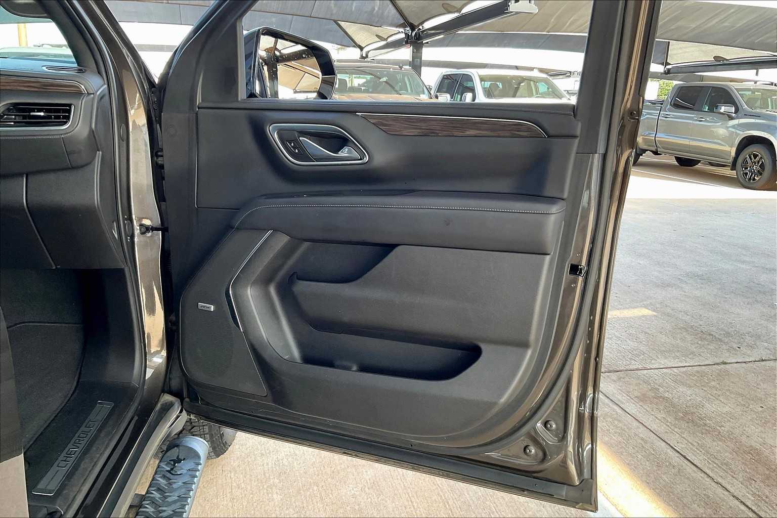 2021 Chevrolet Tahoe Z71 photo 18