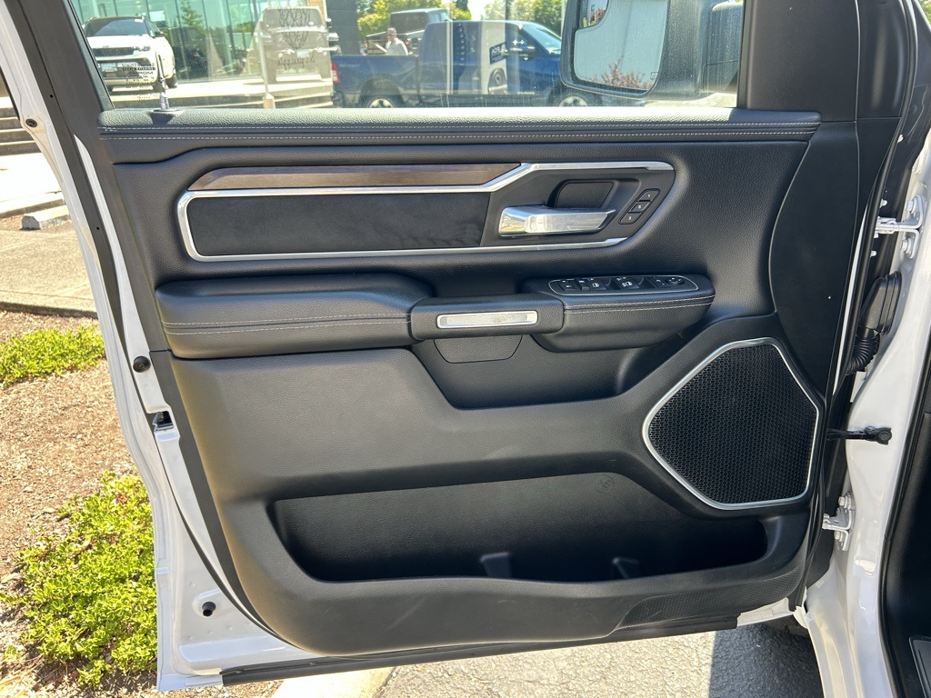 2021 Ram 1500 Laramie photo 11