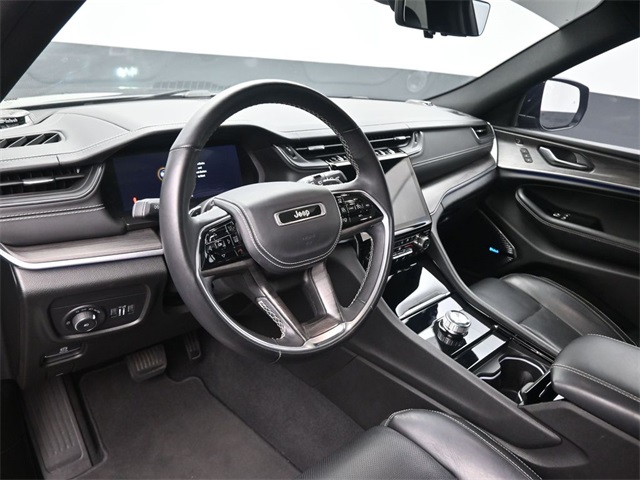 2022 Jeep Grand Cherokee Overland photo 33