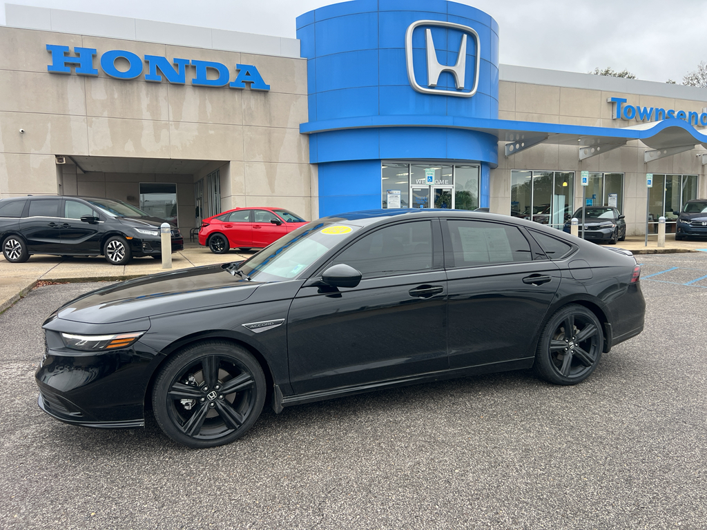 2024 Honda Accord Hybrid Sport-L's photo