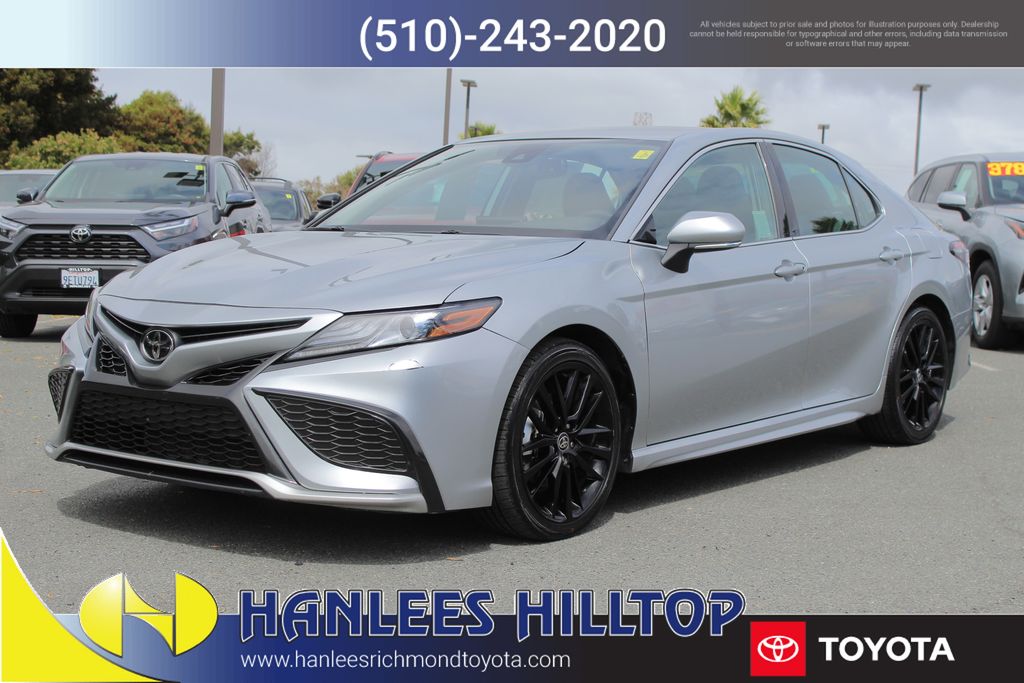 2023 Toyota Camry XSE photo 2