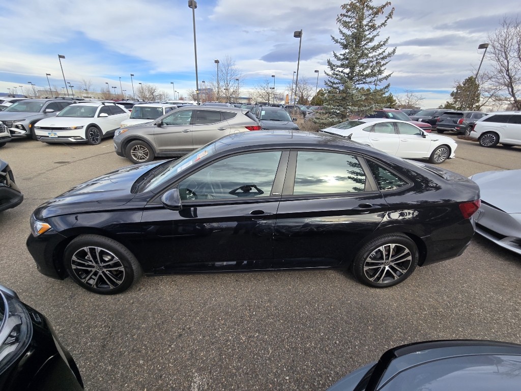 Used 2023 Volkswagen Jetta Sport with VIN 3VWAM7BU6PM022297 for sale in Kansas City