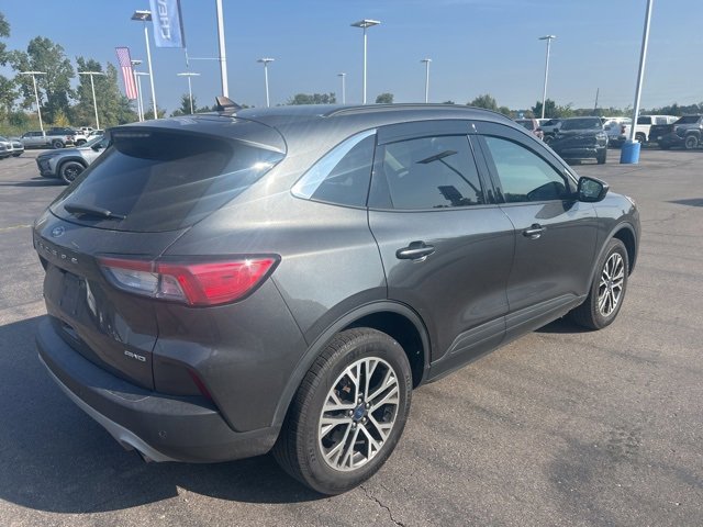 2020 Ford Escape SEL photo 5