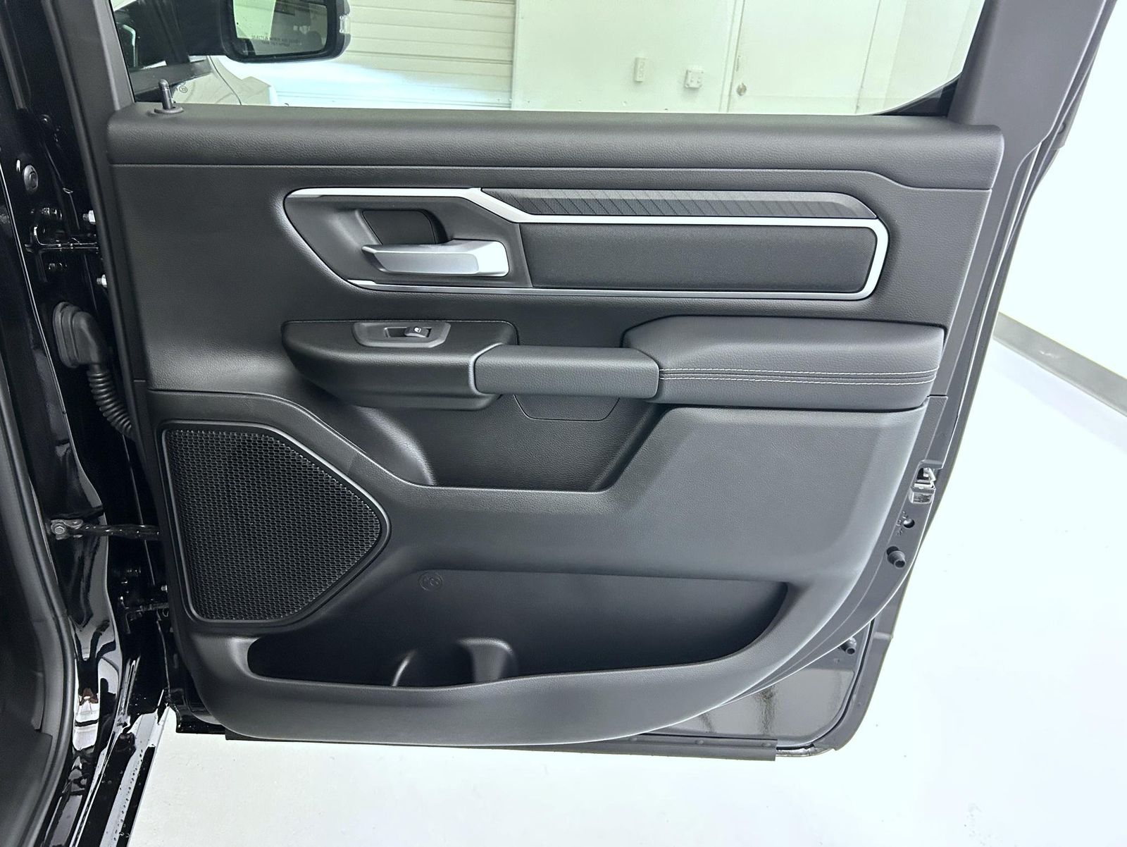 2025 Ram 1500 Big Horn Lone Star photo 16