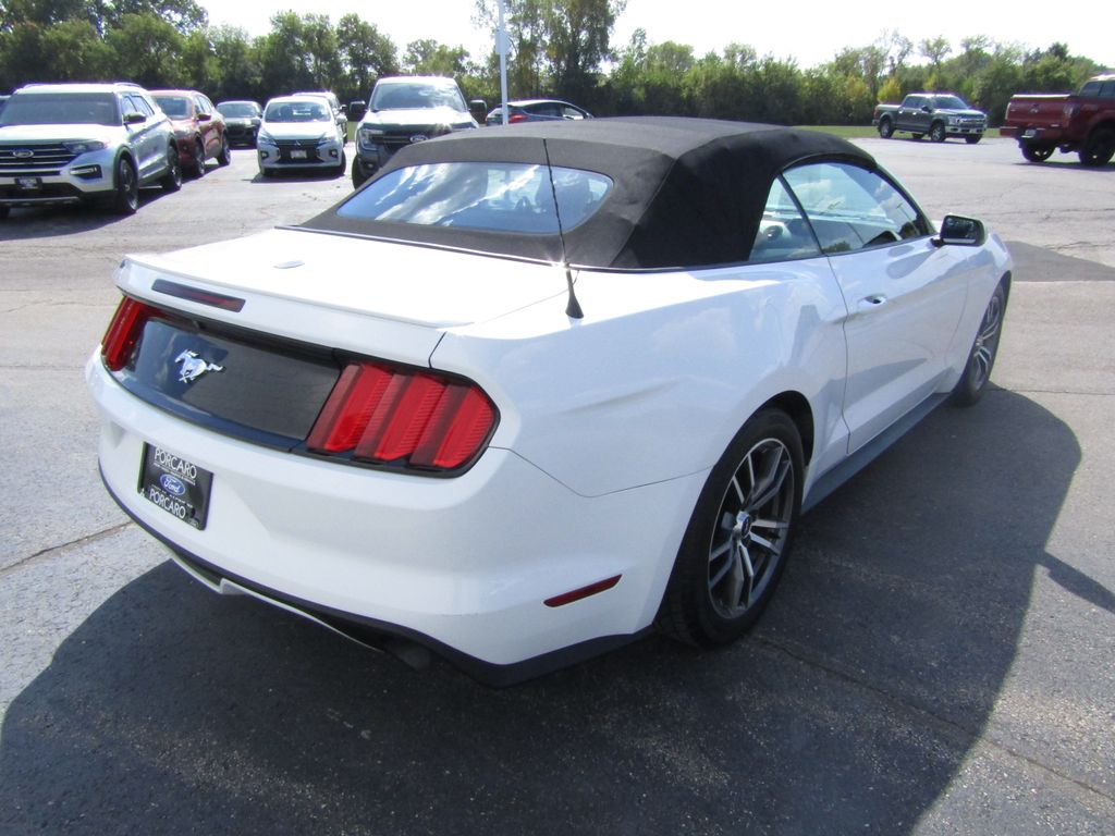 2017 Ford Mustang EcoBoost Premium photo 14
