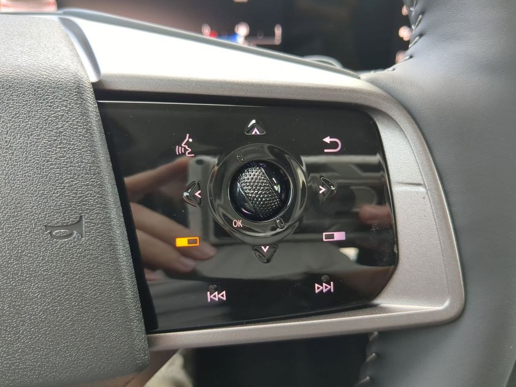 2025 Nissan Murano SL photo 25