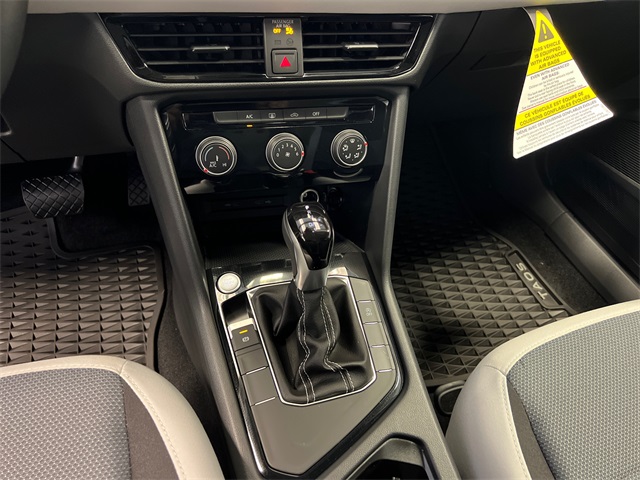 2025 Volkswagen Taos S photo 16