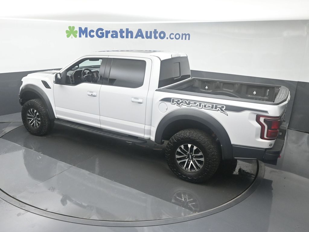 2020 Ford F-150 Raptor photo 19