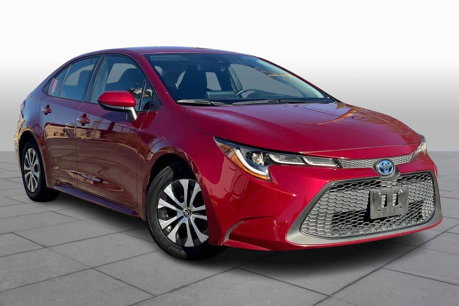 2022 Toyota Corolla Hybrid LE photo 2