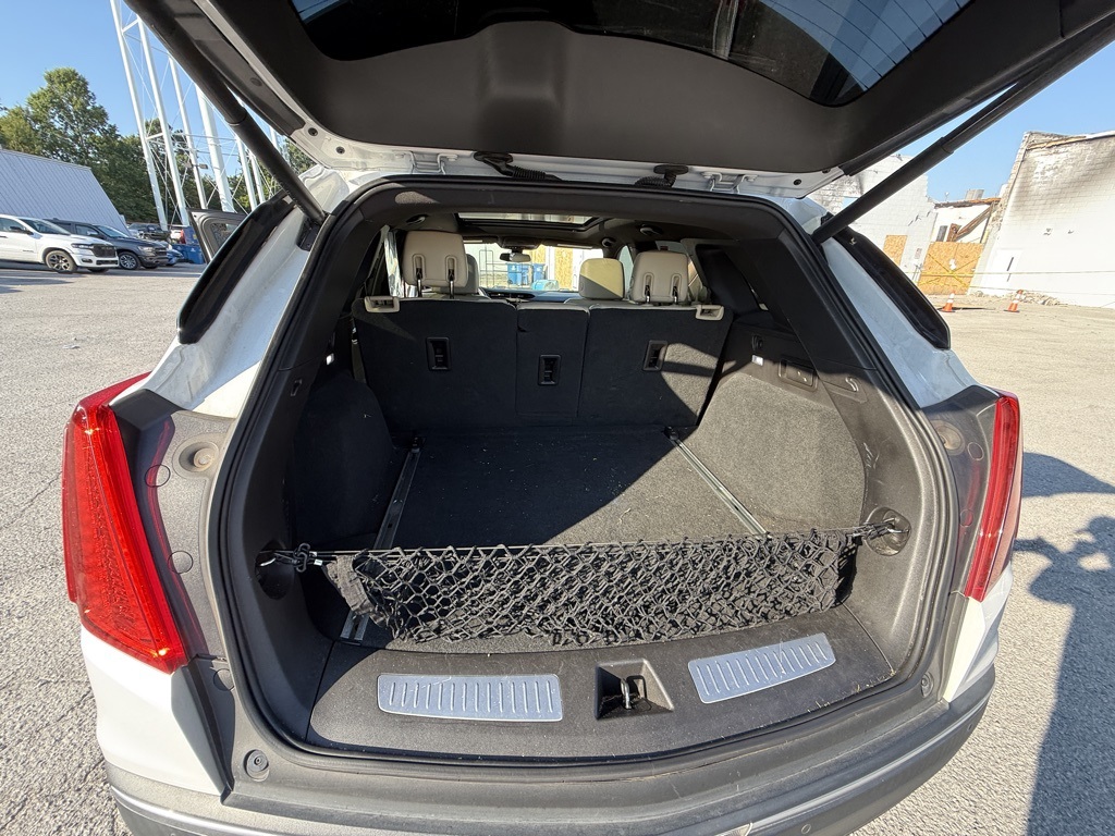 2017 Cadillac XT5 Luxury photo 23