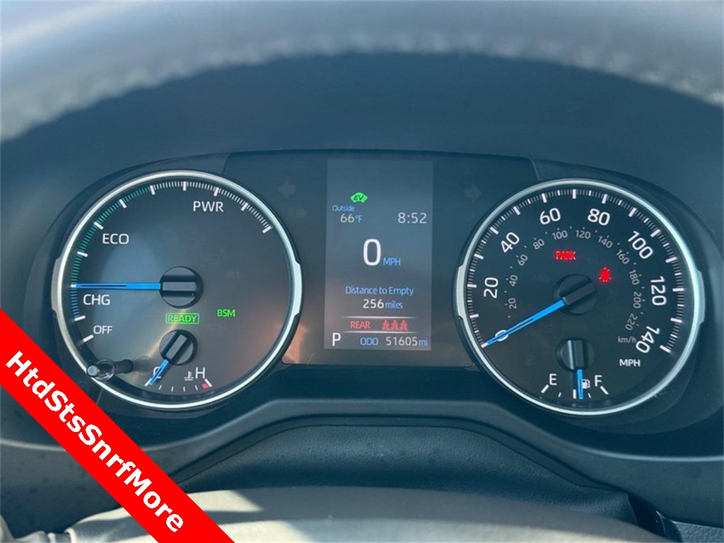 2022 Toyota RAV4 Hybrid XLE photo 22