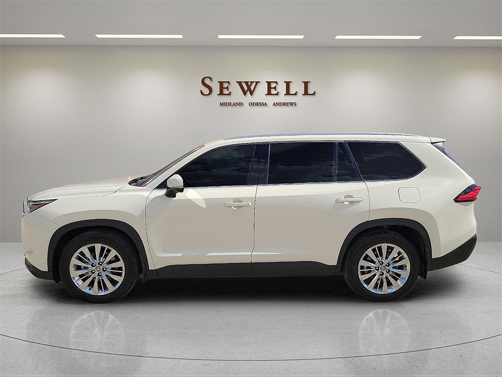 2024 Toyota Grand Highlander XLE photo 2