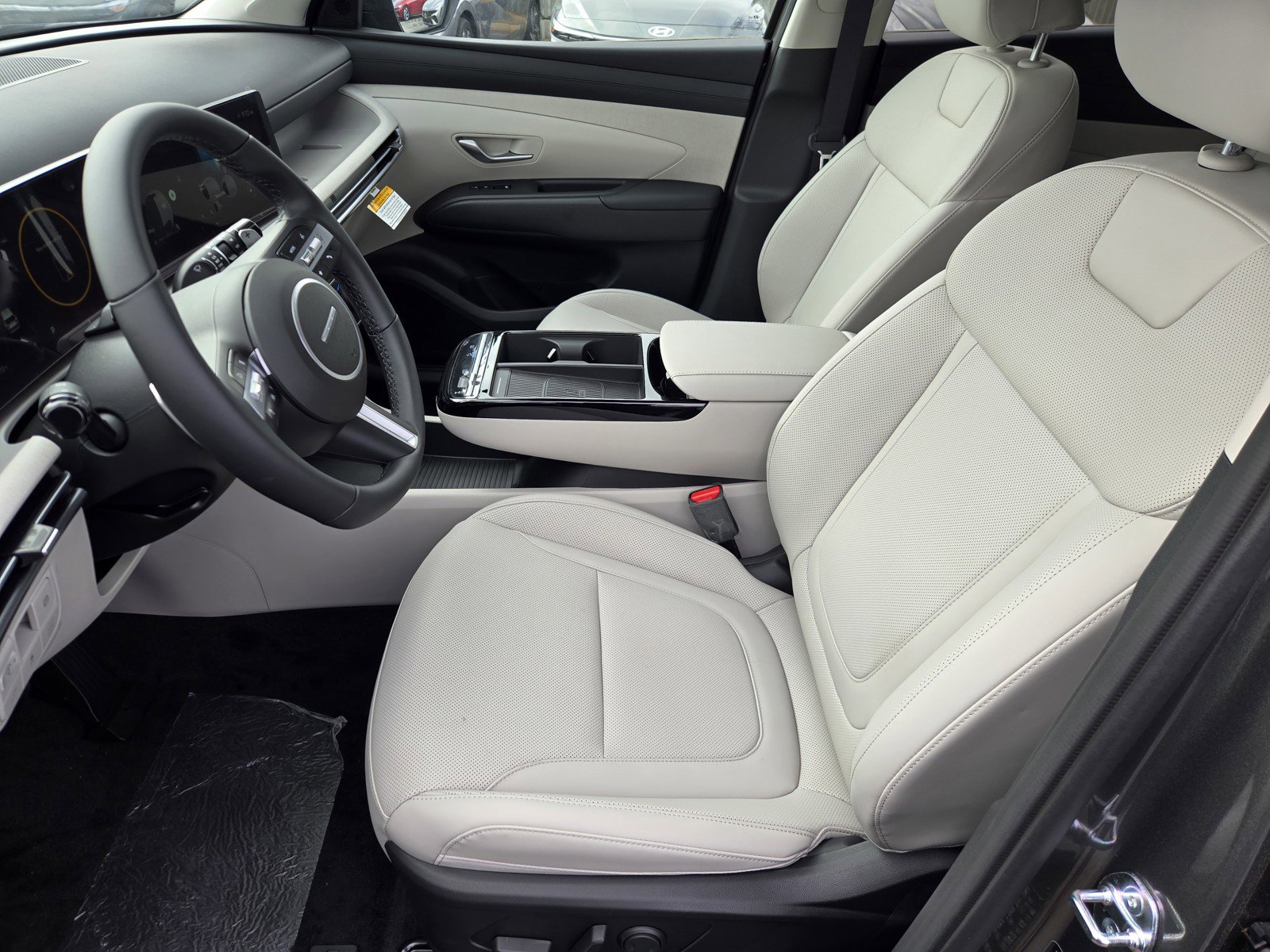 2025 Hyundai Tucson Hybrid SEL Convenience photo 3