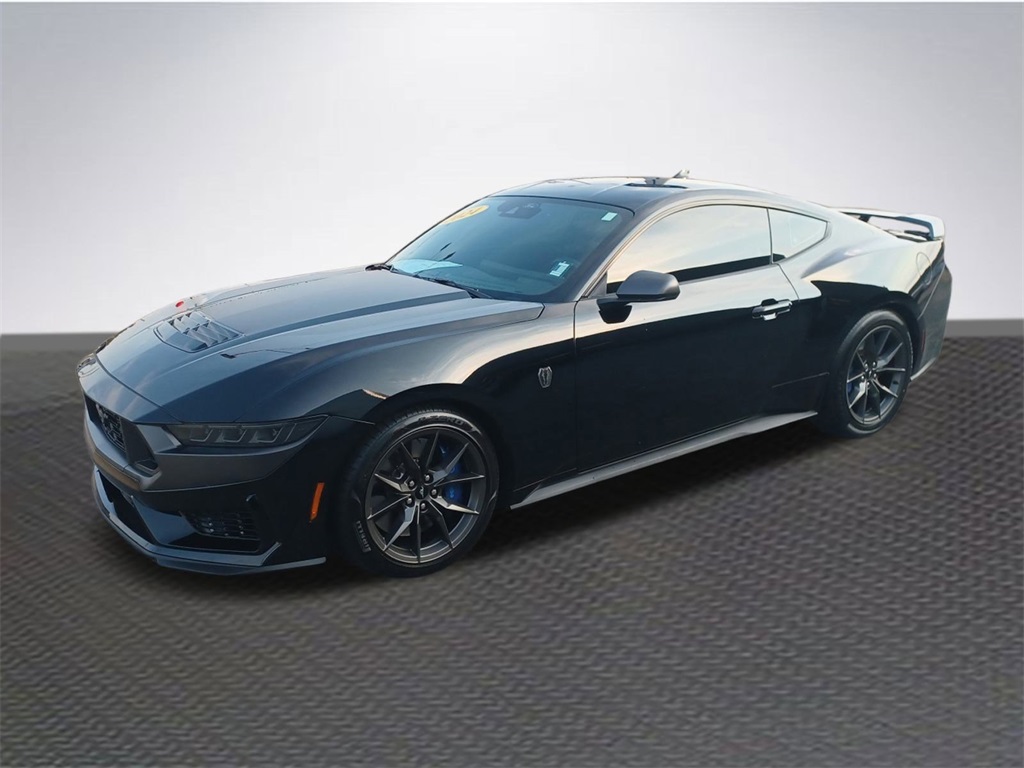 2024 Ford Mustang Dark Horse photo 2