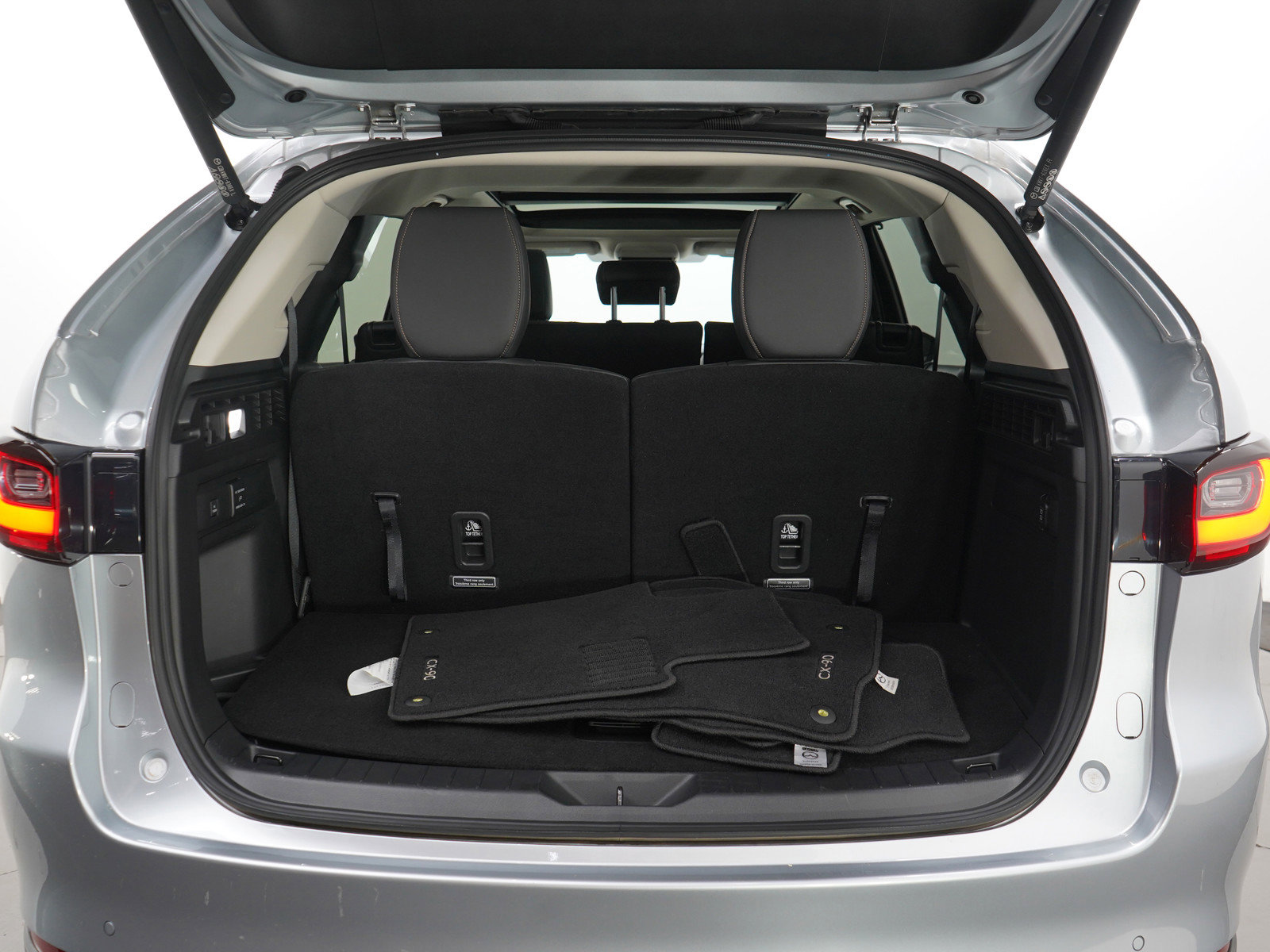 2025 Mazda CX-90 Premium S photo 9