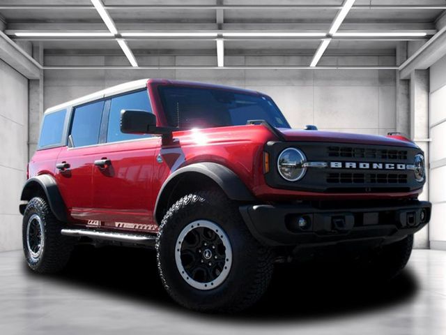 2024 Ford Bronco 4-Door Black Diamond's photo
