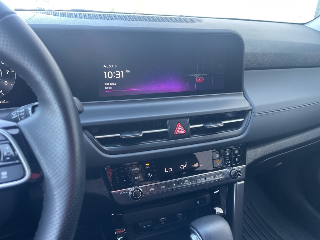 2024 Kia Seltos SX photo 4