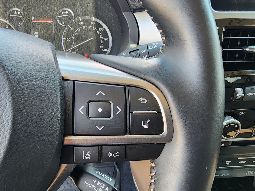 2023 Lexus GX 460 Luxury photo 18