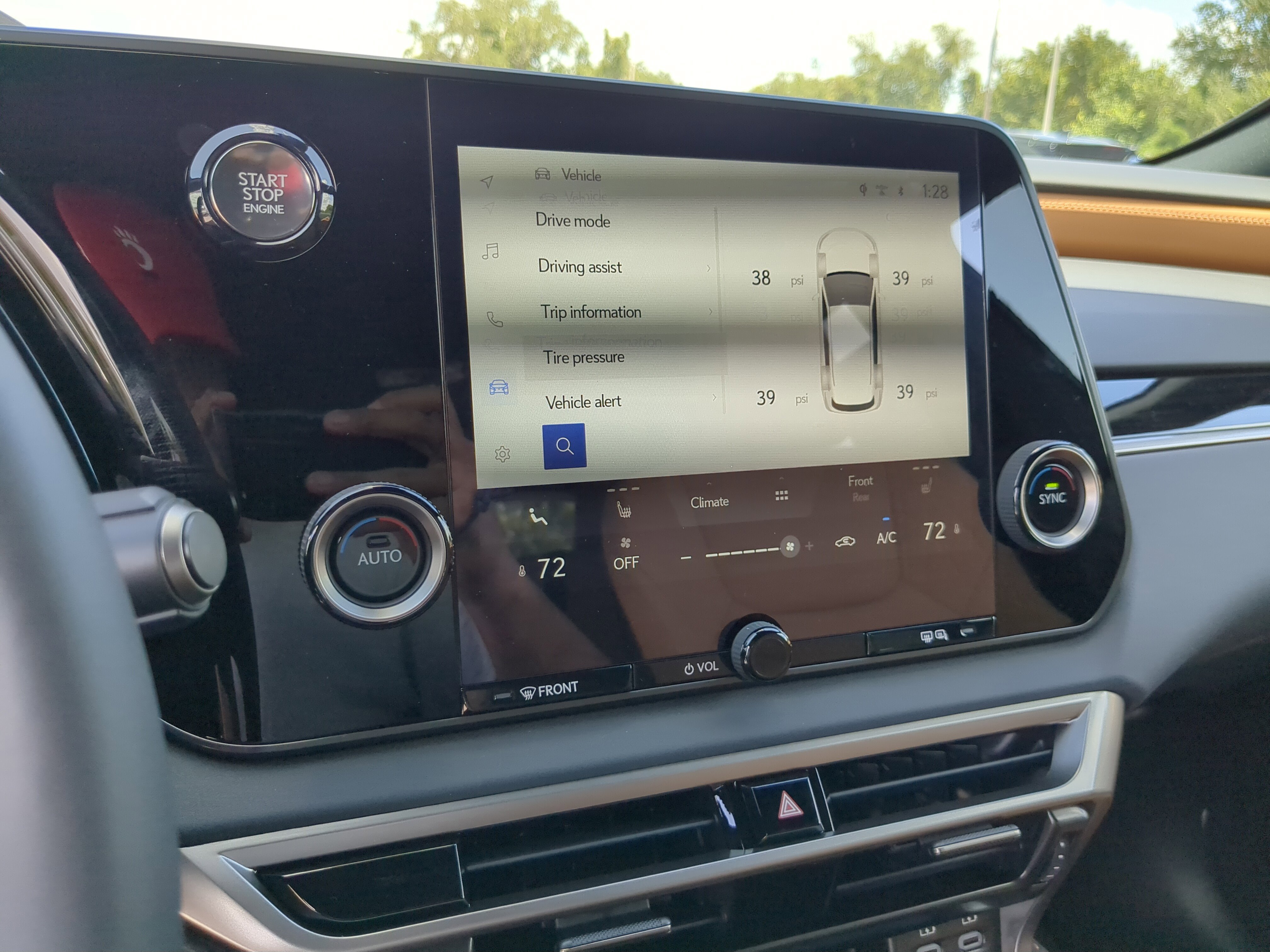2025 Lexus RX 350 photo 18