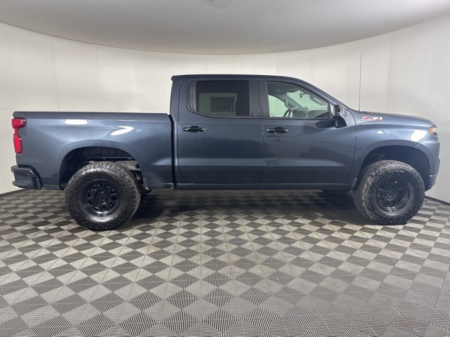 2021 Chevrolet Silverado 1500 LT Trail Boss photo 2