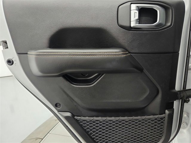 2024 Jeep Wrangler Sahara photo 26