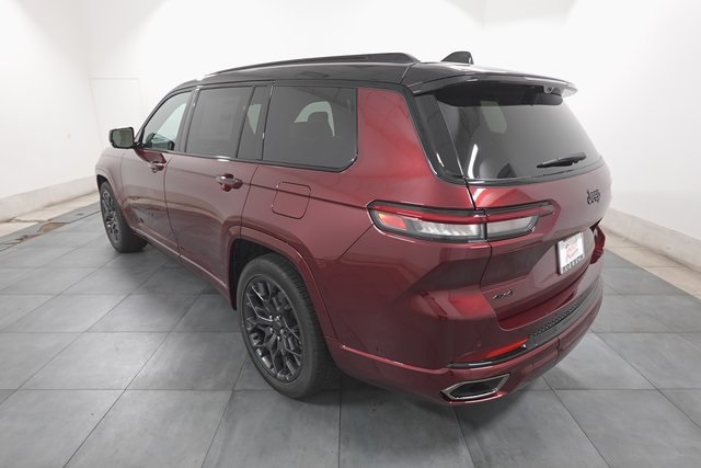 2025 Jeep Grand Cherokee L Summit Reserve photo 5