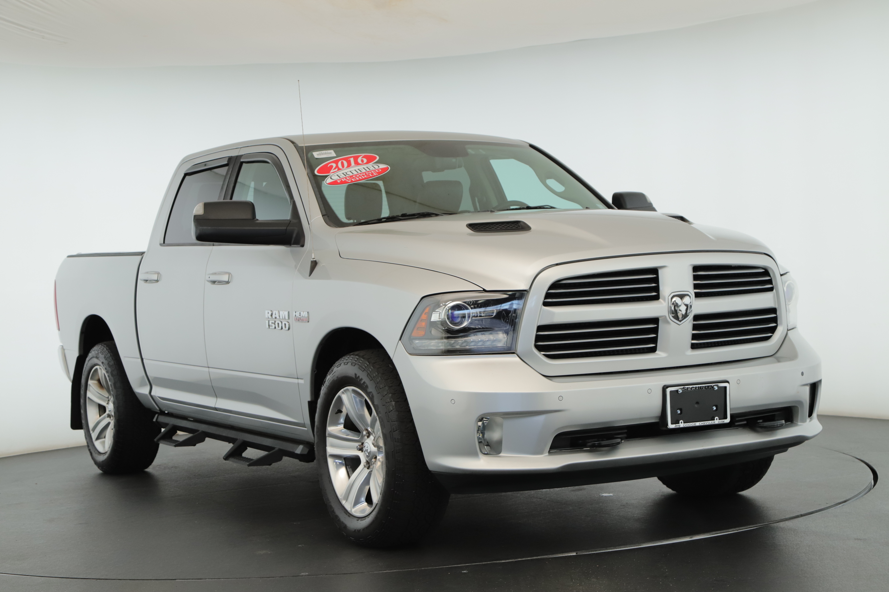 2016 RAM Ram 1500 Pickup Sport's photo