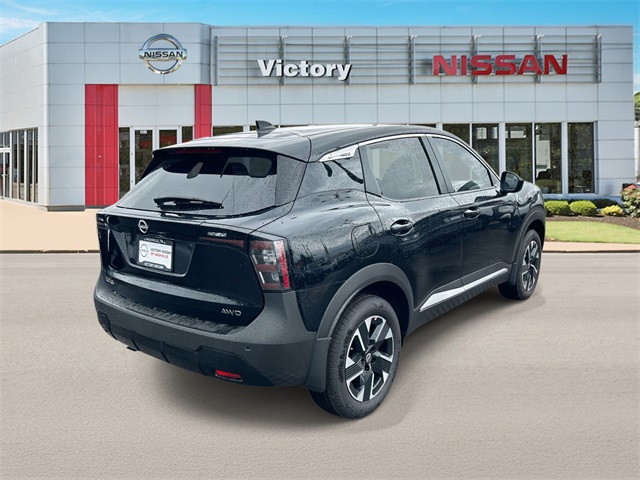 2025 Nissan Kicks SV photo 3