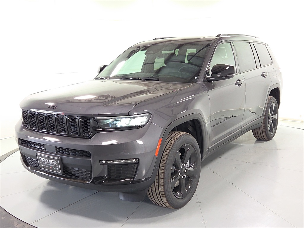 2025 Jeep Grand Cherokee Limited photo 2
