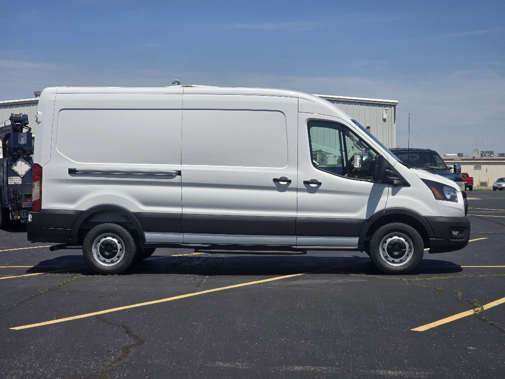 2025 Ford Transit Cargo Van photo 3