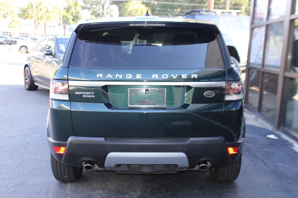2017 Land Rover Range Rover Sport HSE photo 6