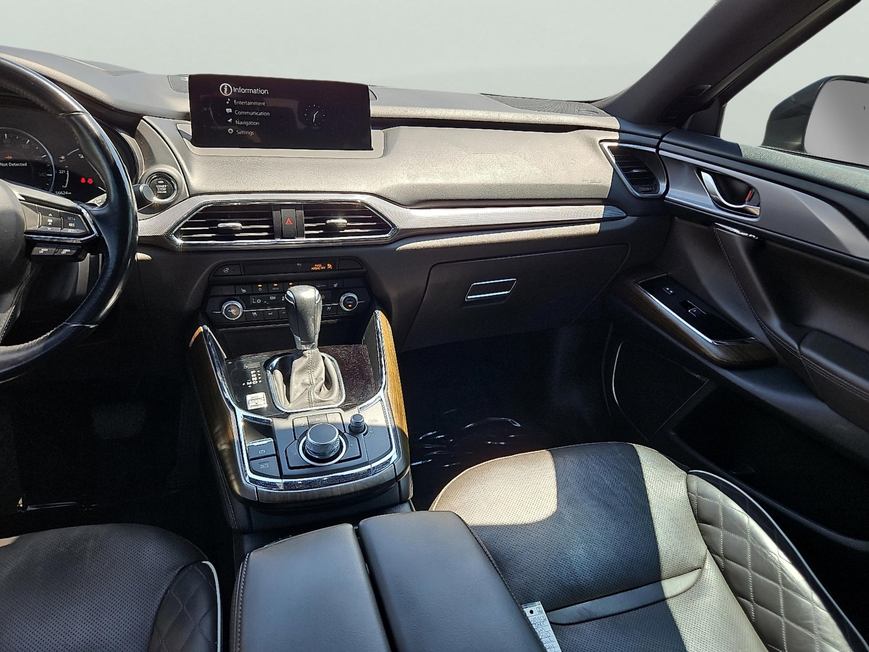 2021 Mazda CX-9 Signature photo 6
