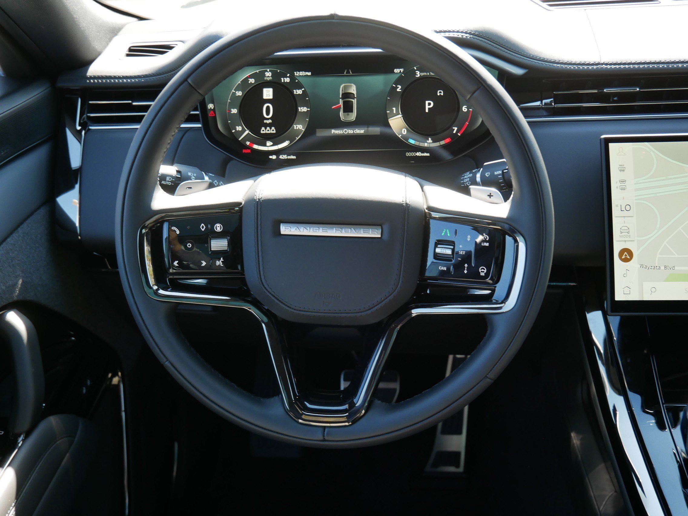 2025 Land Rover Range Rover Sport SE photo 4