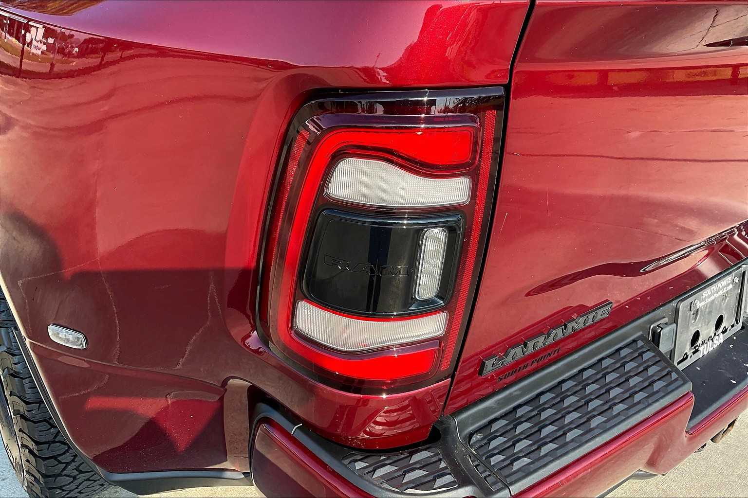 2024 Ram 3500 Laramie photo 27