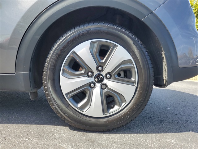 2018 Kia Niro EX photo 3
