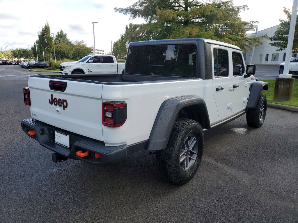 2025 Jeep Gladiator Mojave photo 2