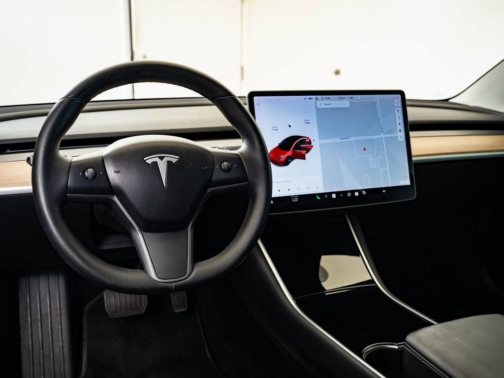 2018 Tesla Model 3 photo 4
