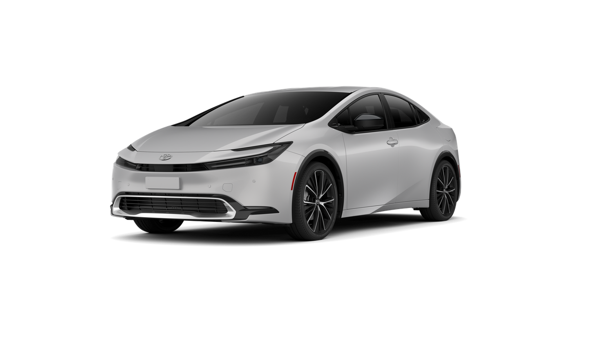 2026 Toyota Prius XLE's photo