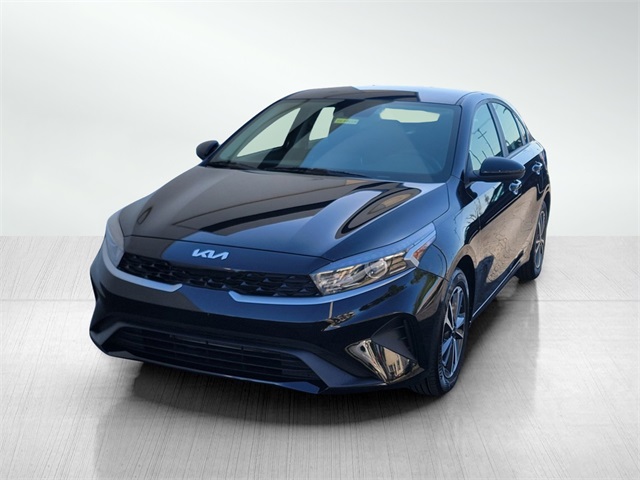 2023 Kia Forte LXS photo 8