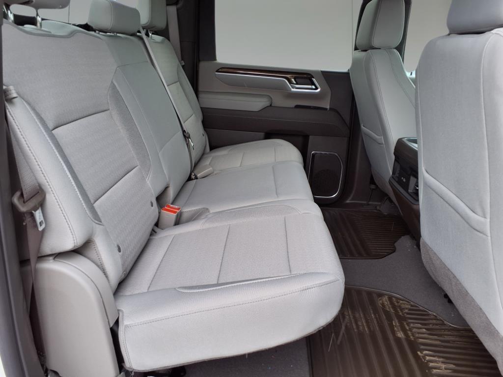 2025 Chevrolet Silverado 2500HD LT photo 20