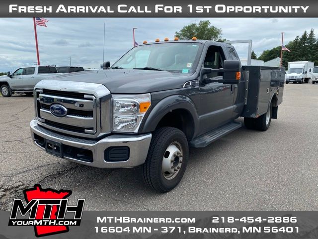 2015 Ford F-350 photo 4